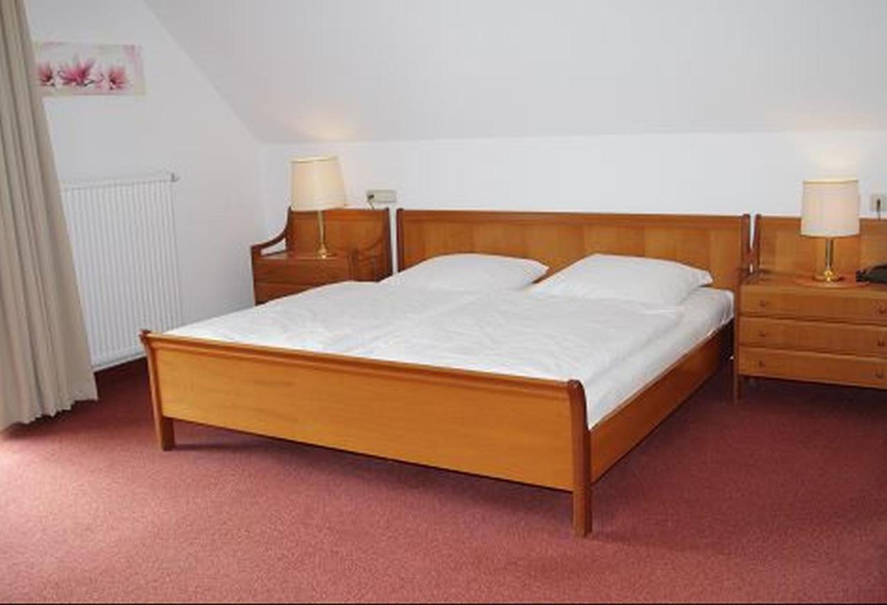Hotel & Restaurant Weinberg Baden-Baden Bagian luar foto